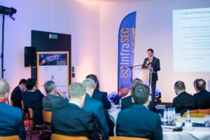 mini-4b4f0802x – small