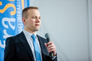 mini-4b4f1026x – small