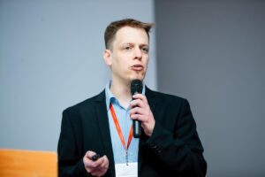 mini-4b4f1005x-small