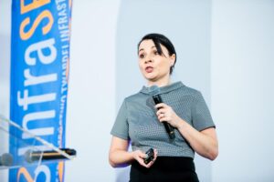 mini-4b4f1232x-small