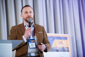 mini-4b4f7111x-small