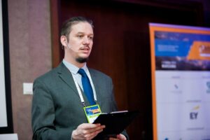 mini-4b4f7169x-small