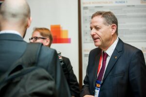 mini-4b4f7180x-small