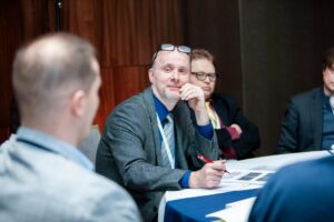 mini-4b4f9196x-small