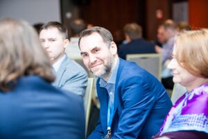 mini-4b4f9245x-small