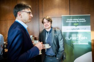 mini-img_6040x-small